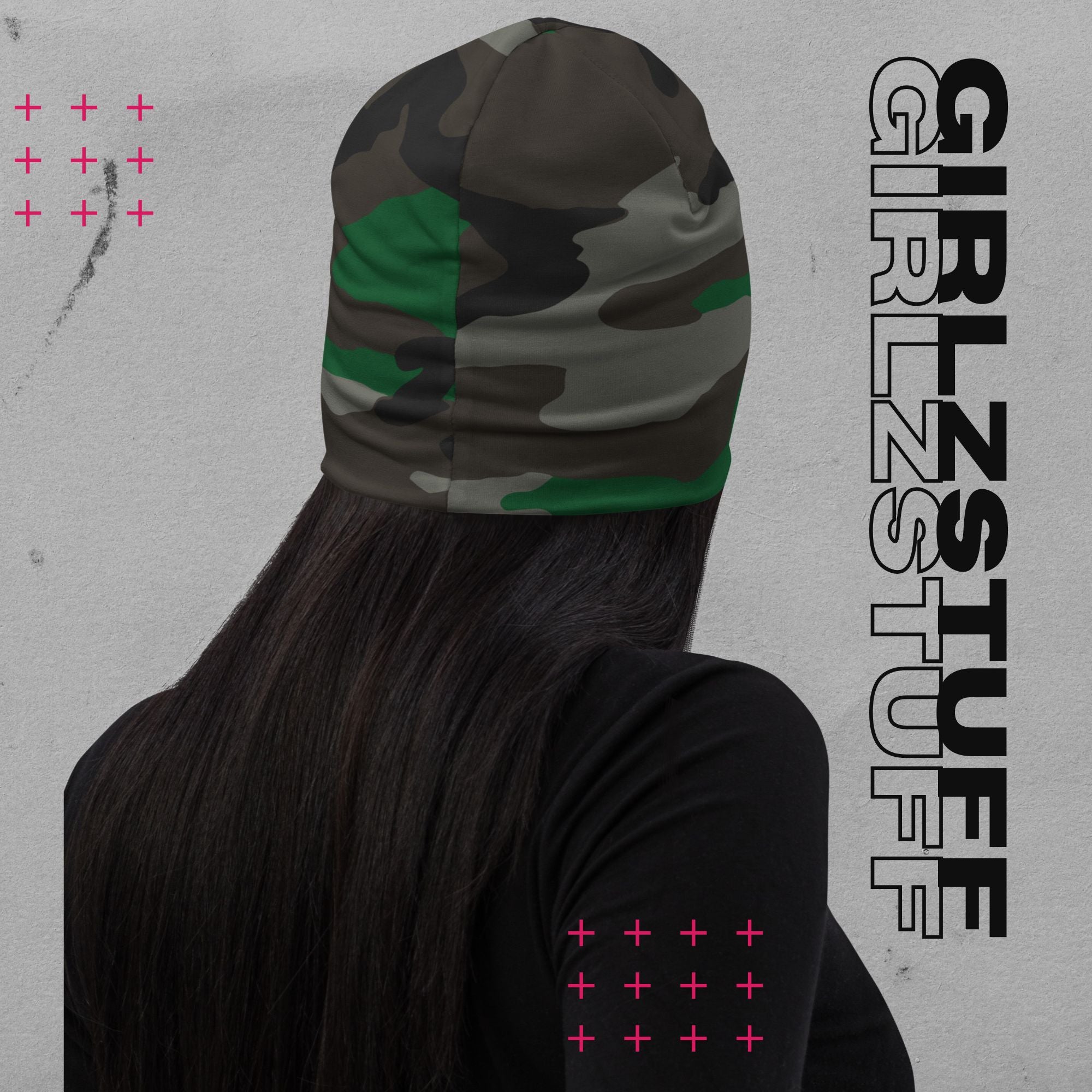 Camo Green Beanie – Warm. Weich. Wild.