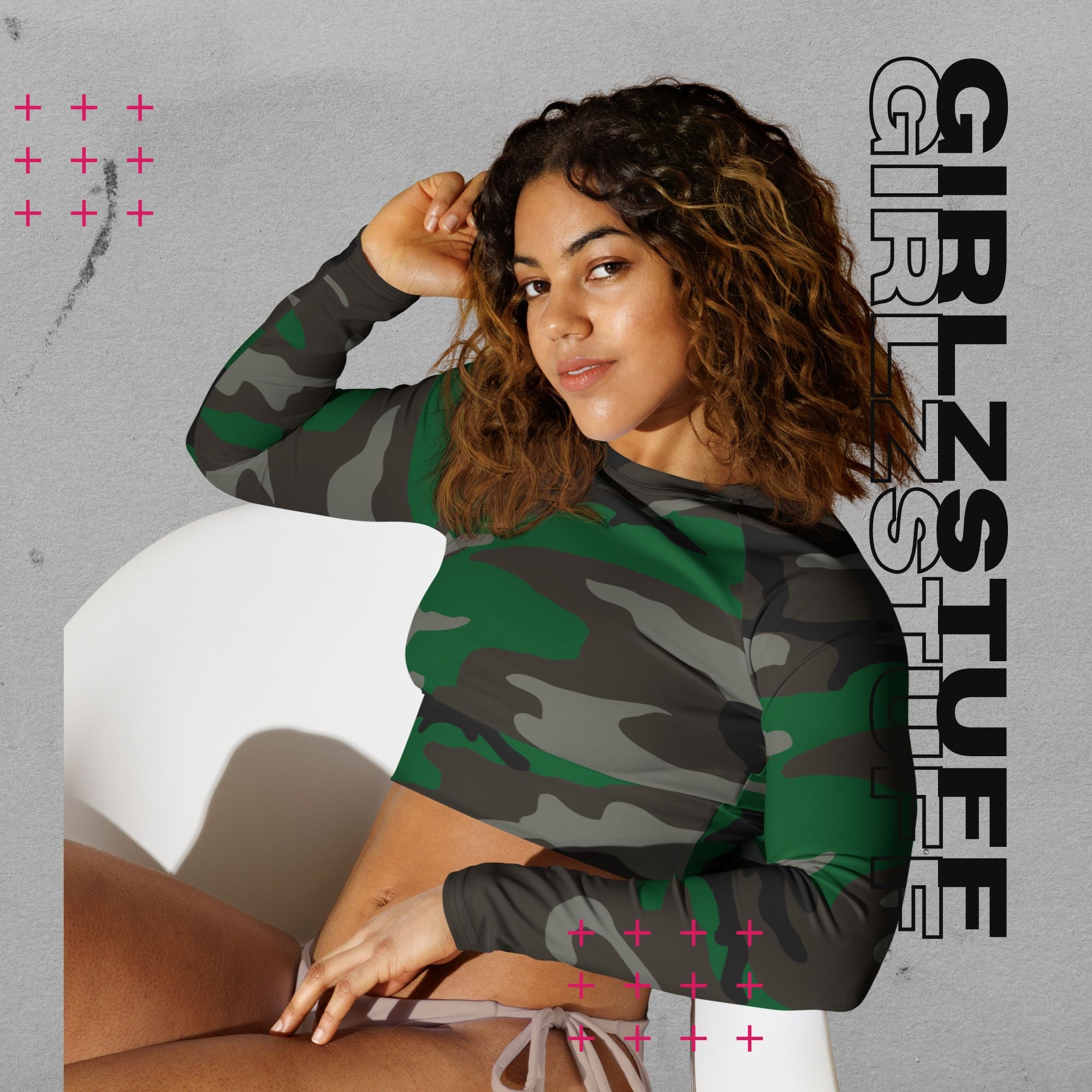 Camo Crop Top Tarn-Grün langarm 🌿 | Recycelt & ready für starke Moves