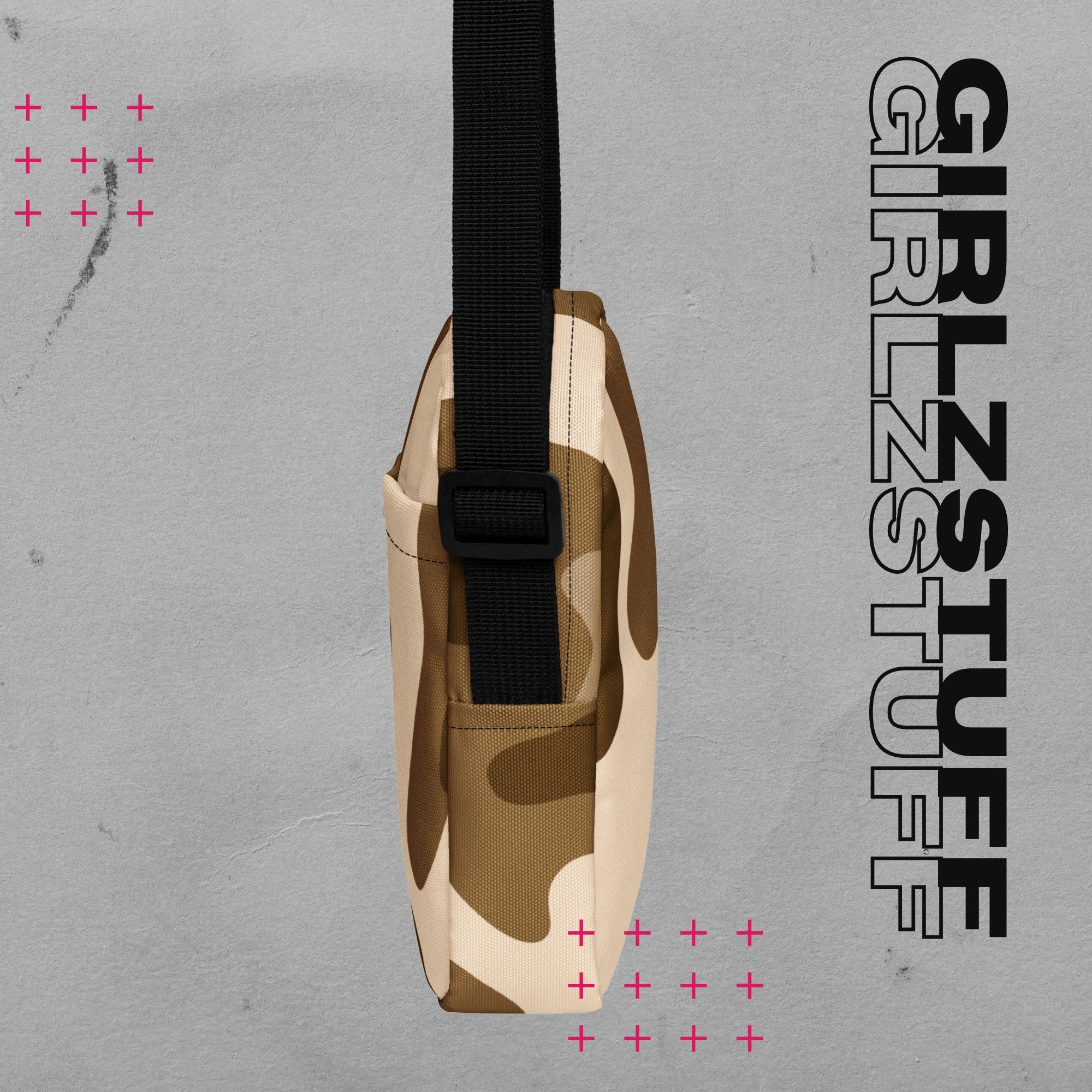 Camo Sand Crossbody Bag – Deine Tasche für alles, was kommt.