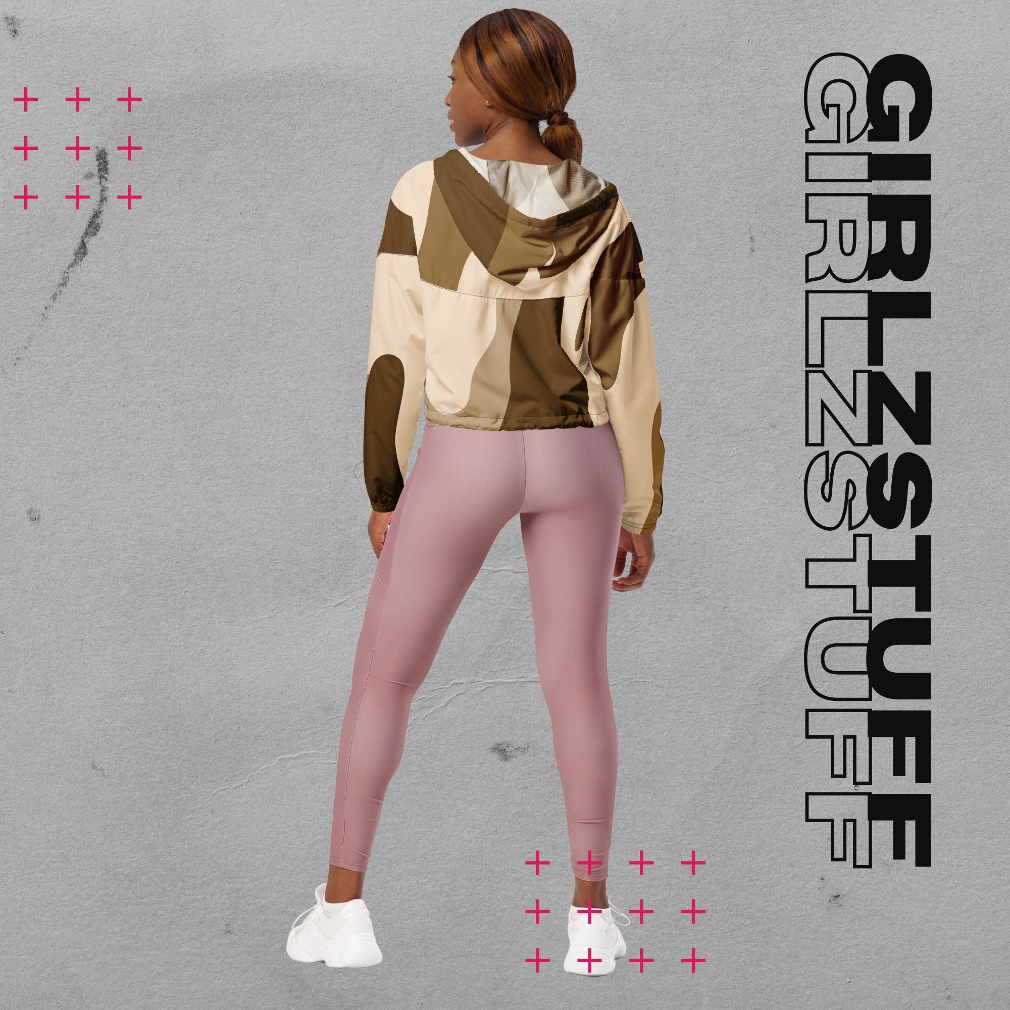 Camo Sand Crop Windbreaker – Leicht, laut & ready für jedes Wetter